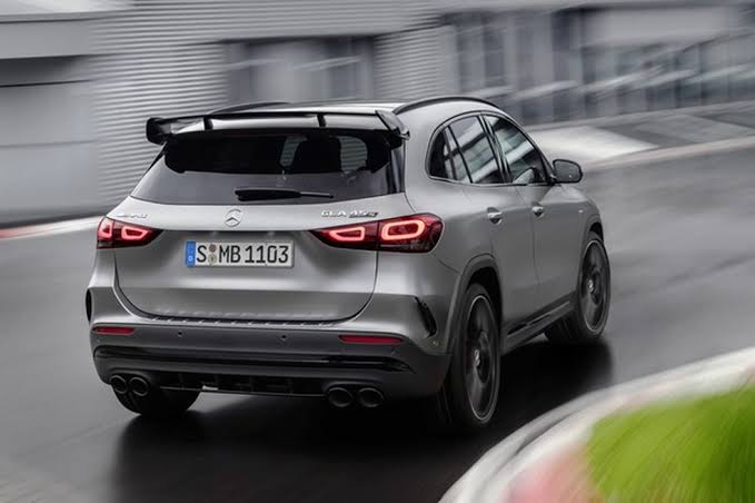 Novo Mercedes-AMG GLA 45 2023