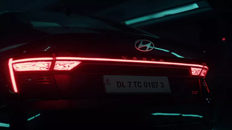 Novo Hyundai Verna da Índia não é um típico sedã