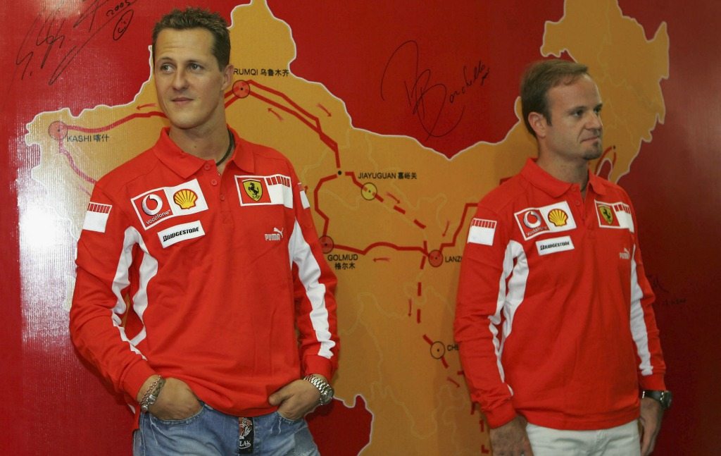 Ferrari F1-2000 campeã de Schumacher está à venda