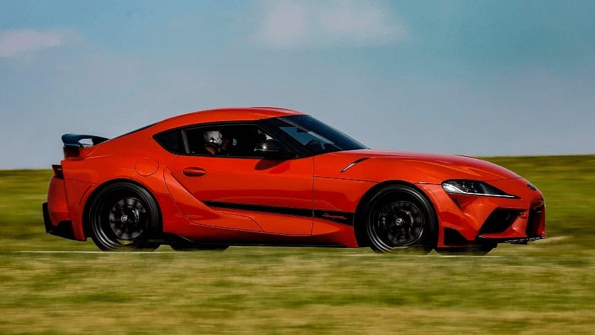 Toyota GR Supra 2024: 45º aniversário com edições especiais