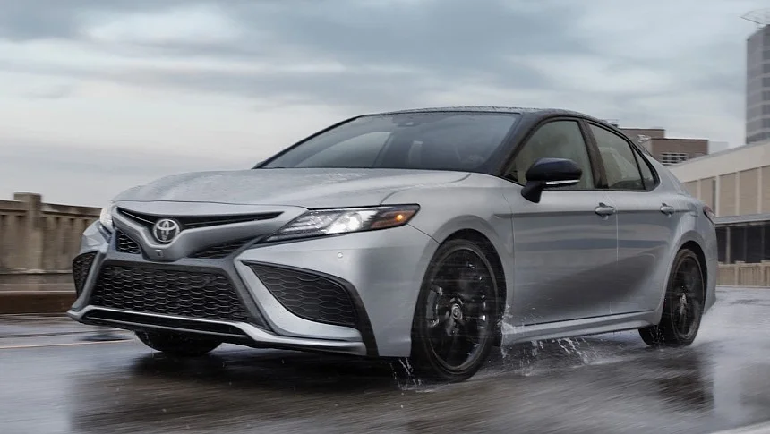 Toyota Camry 2024: O sedã médio mais vendido da América