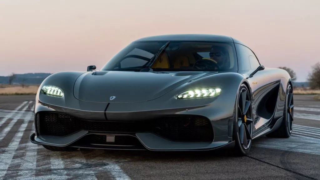 Koenigsegg Gemera: Um V8 de quatro lugares